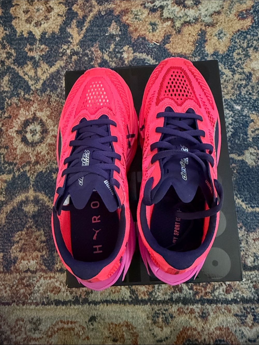 Puma HY/RO Nitro Elite 4 Women's Running Shoes in Hot Pink and Navy size 5.5